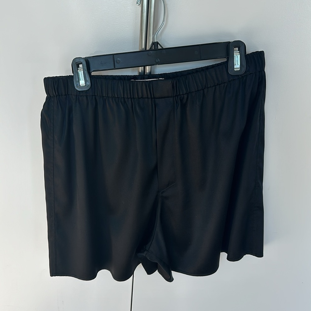 LUDOVIC DE SAINT SERNIN - silk shorts - size medium - only worn twice - 100%silk